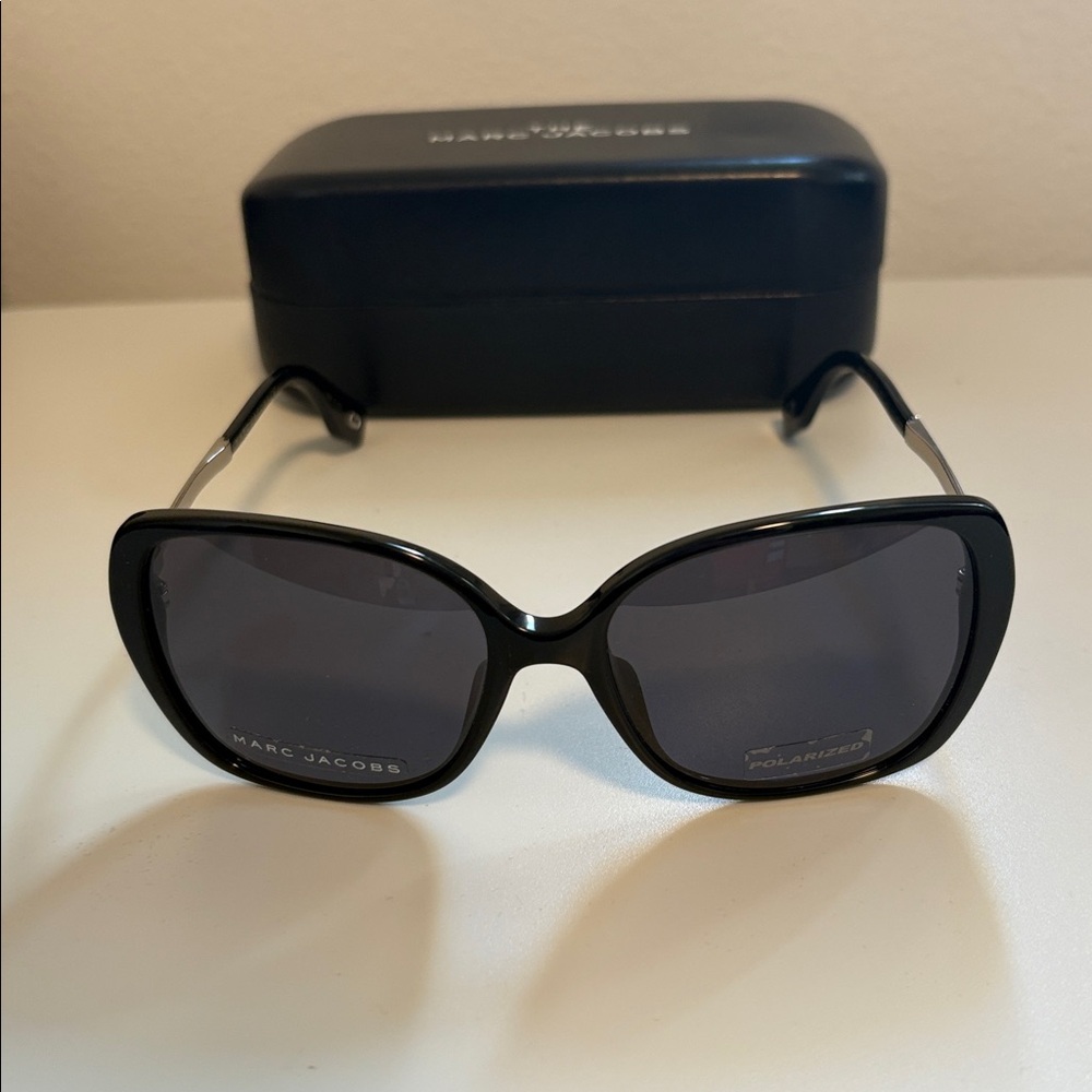 NEW [Marc Jacobs] Butterfly Full Rim Black w Silver Designer Sunglasses 304/S - Picture 5 of 11